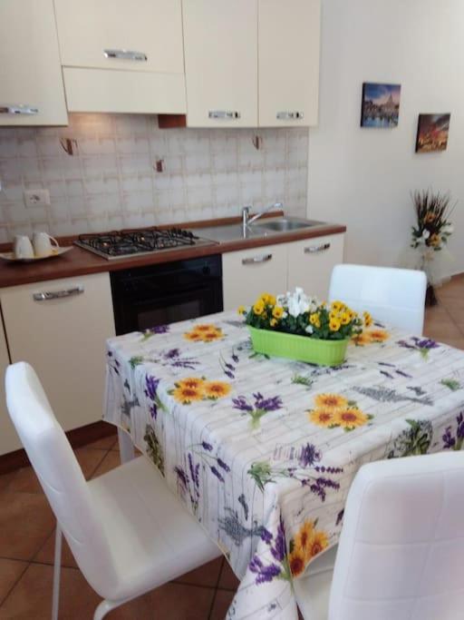 Ferienwohnung Casa Di Cristina Fiumicino Exterior foto