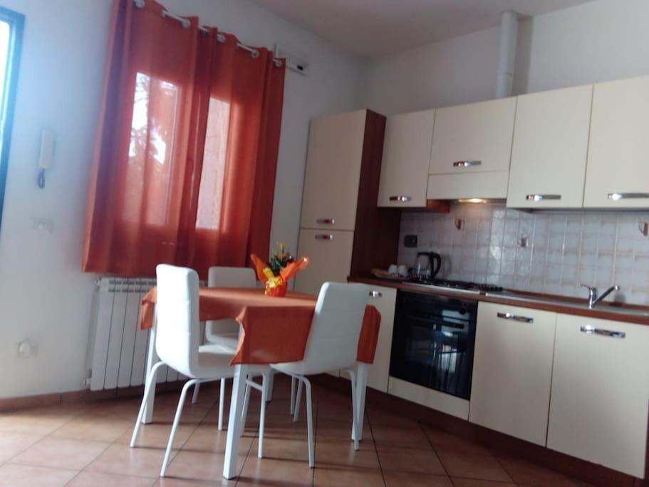 Ferienwohnung Casa Di Cristina Fiumicino Exterior foto
